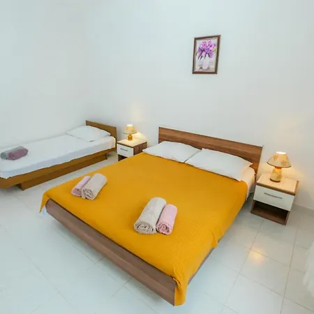 Apartment Zorka