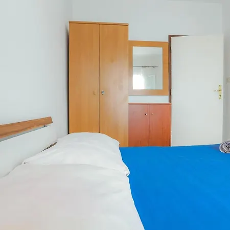 Apartment Zorka Savar